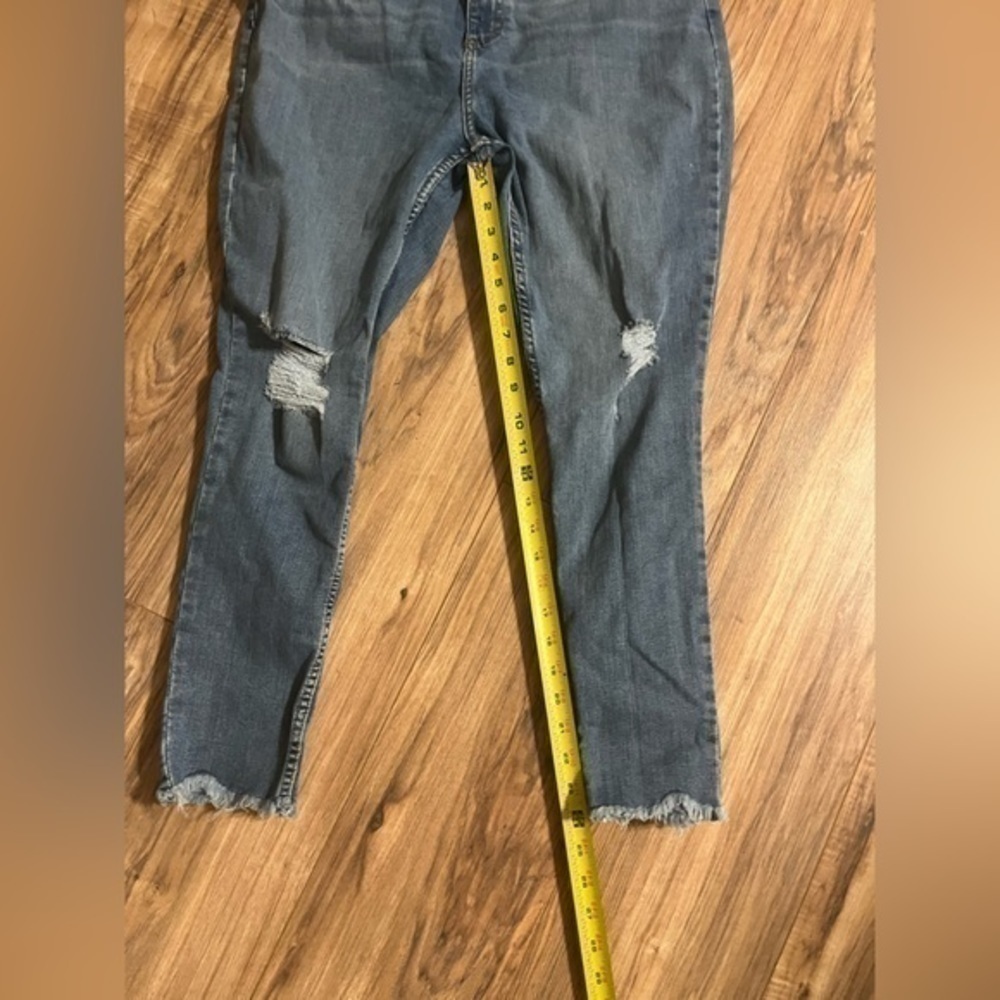 High Rise Skinny Jeans - Picture 7 of 12